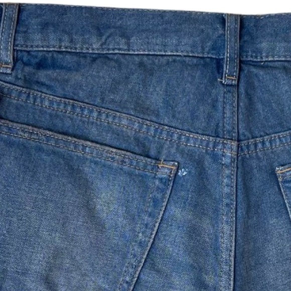 BDG essential midrise Jean short NWT - Picture 8 of 9